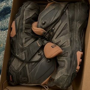 Salomon hiking boots